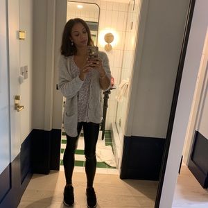 Meet your Posher, Vita